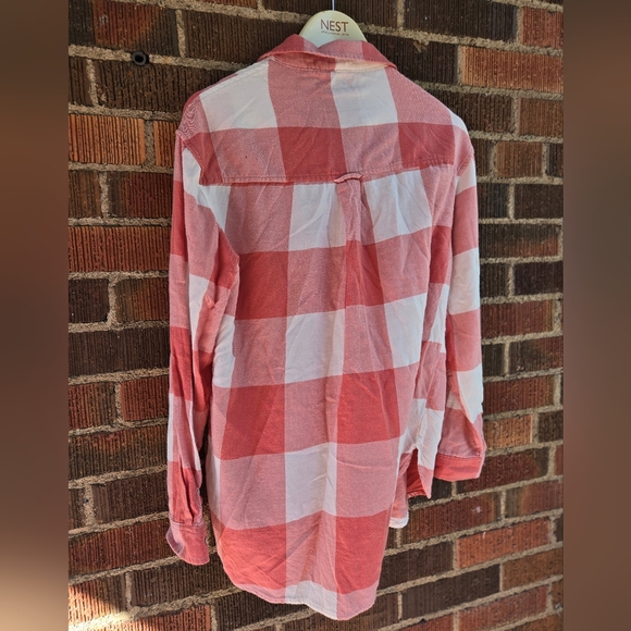 American Eagle button up - Picture 6 of 6